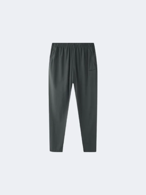 Erke Knitted Men Training Pant Dark Grey