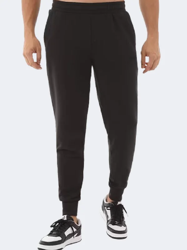 Puma Essential Elevated Men Lifestyle Pant Black